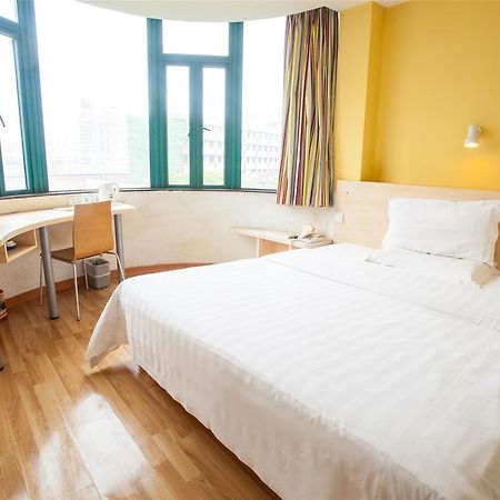 7Days Inn Sanya Phoenix Island Esterno foto